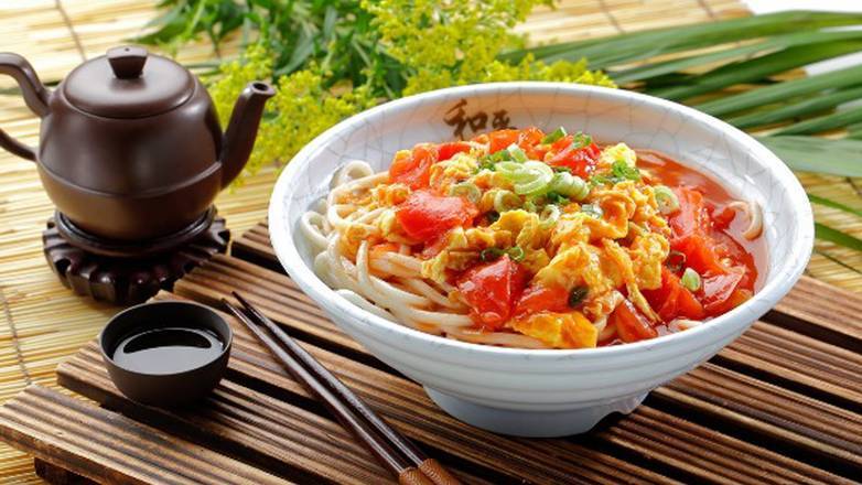 西红柿蛋面 Tangy Tomato & Egg Noodles